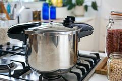 �� ������������� �����������