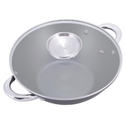 ��������� Wok � ������� � �������� 28�� KM-4806MR