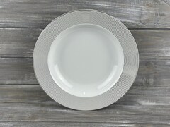 �������� ����� Yvonne ��������� ���� 12/44