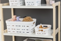 ������� Pyramid 24�17,5�12�� 00611 White