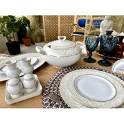 �������� ����� Yvonne ������� 12/49