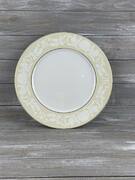 �������� ����� Yvonne ������� 12/49