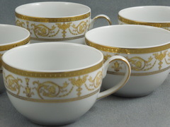 ����� ����� ��� ��� ��� ������ Yvonne ������� ����� 250��