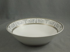 �������� ������� Yvonne ������� 23��