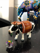 ��������� ������������� Clarabelle the Wine Cow 16�5�11�� 47905