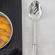 ����� � �������� Worlds of Flavours 22�� KCPROSS