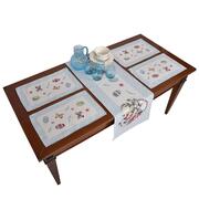 ������ � ���������� ��������� ���������� ������� 45�140�� BasEasterTRunner-45x140DA