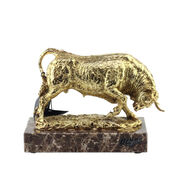 Скульптура Бик Estrion 21х10х13см Ang330G