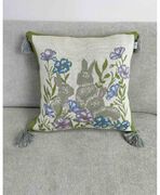 Подушка вязаная Sweet Home Зайчики 45х45см 4823093444881