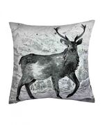 Подушка декоративная Black Night Олень 45х45см 4823093436268