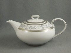 ������ Yvonne ������� 1,1�