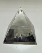 Пирамида Andy Warhol New York 69946 320801 49124