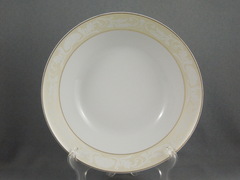 �������� ������� Yvonne ������� 26��