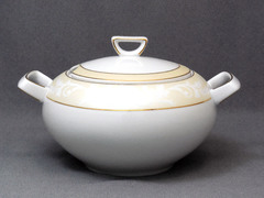 ������� Yvonne ������� 3�