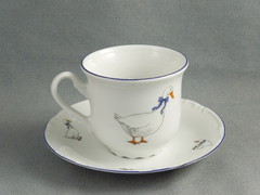 ����� ������ ����� Constance ���� 230��