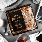 Подарочный набор для охлаждения виски со стаканами Bohemia Quadro Whisky Stones 2см 4000 - в интернет-магазине Мир посуды Подарочный набор для охлаждения виски со стаканами Bohemia Quadro Whisky Stones 2см 4000 - Мир посуды