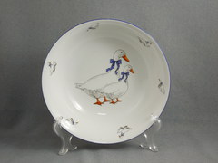 Салатник круглый Saphyr Гуси 23см