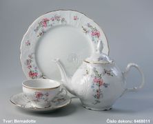 Ваза Bernadotte Дикая роза 19см - в интернет-магазине Мир посуды Ваза Bernadotte Дикая роза 19см - Мир посуды